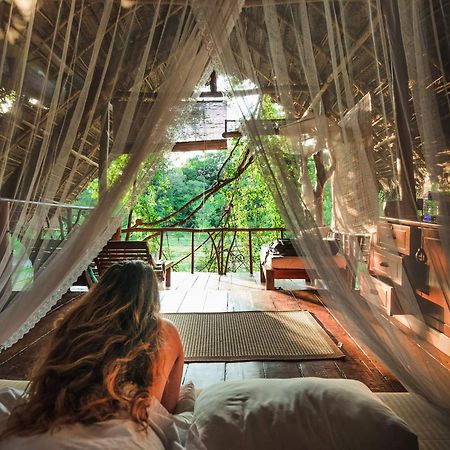 Back Of Beyond - Wild Haven Villa สิกิริยา ภายนอก รูปภาพ