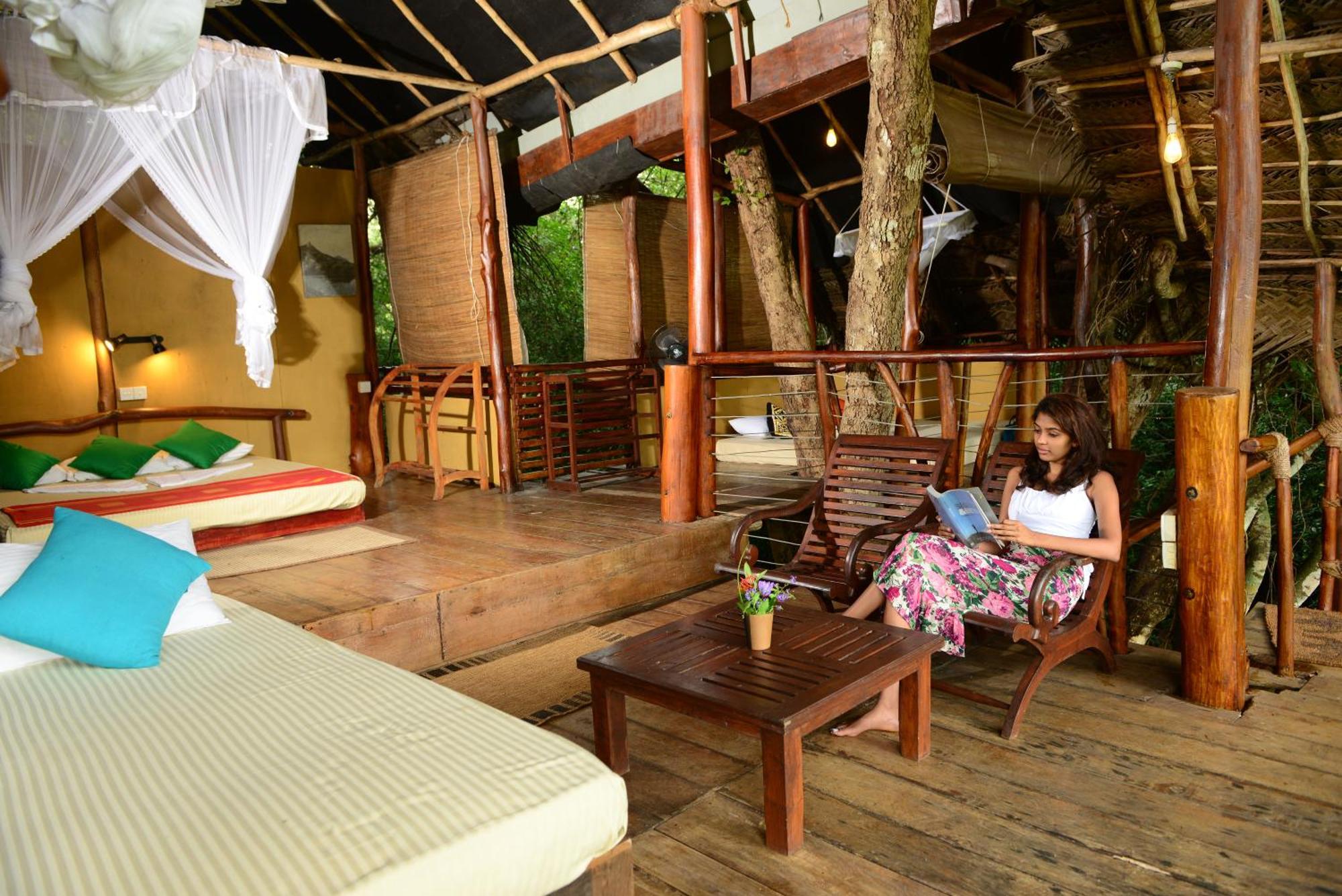 Back Of Beyond - Wild Haven Villa สิกิริยา ภายนอก รูปภาพ
