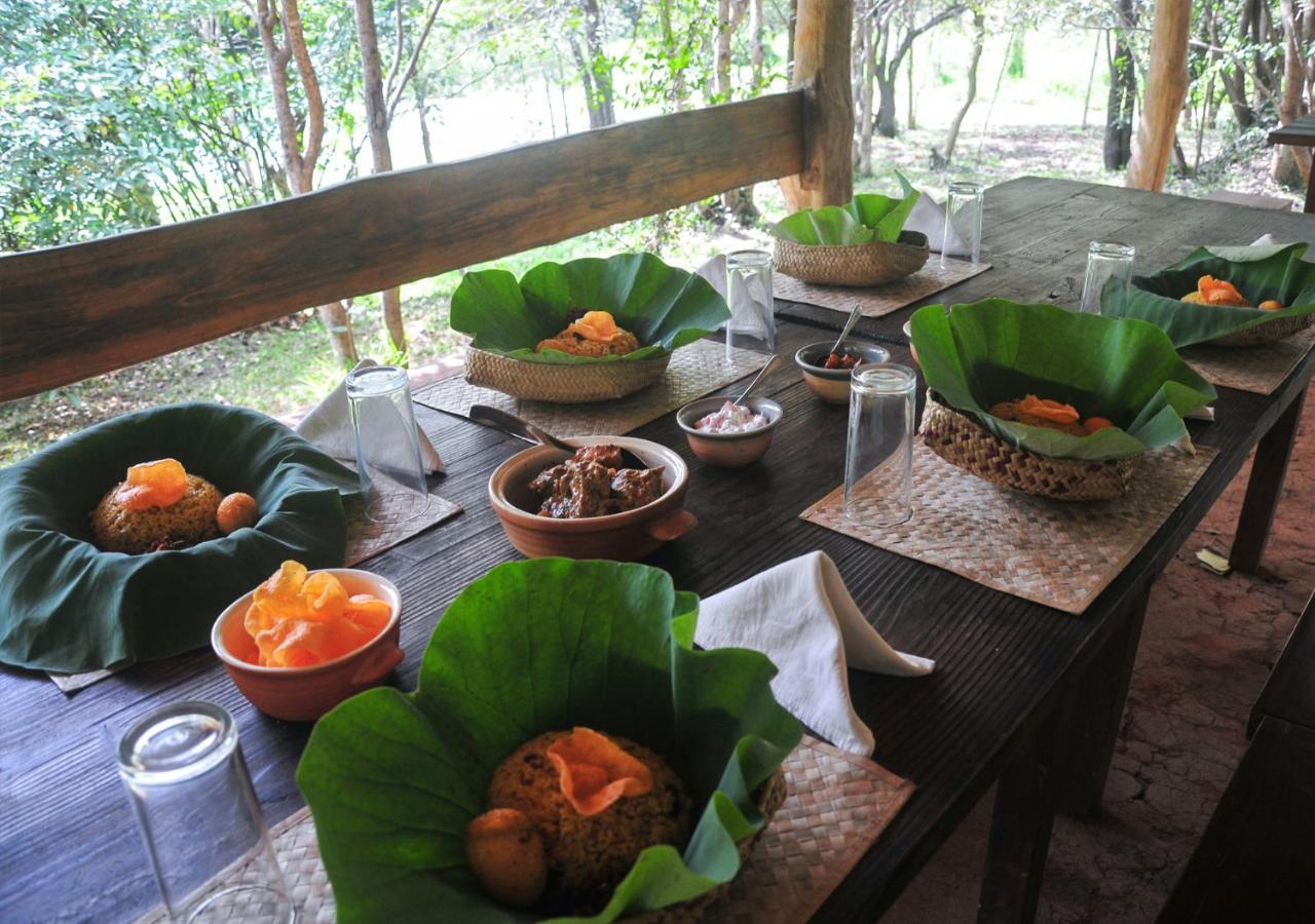 Back Of Beyond - Wild Haven Villa สิกิริยา ภายนอก รูปภาพ